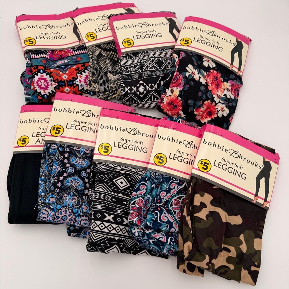 3 for $12 🔥 Bobbie Brooks Black Floral Leggings - Picture 5 of 5